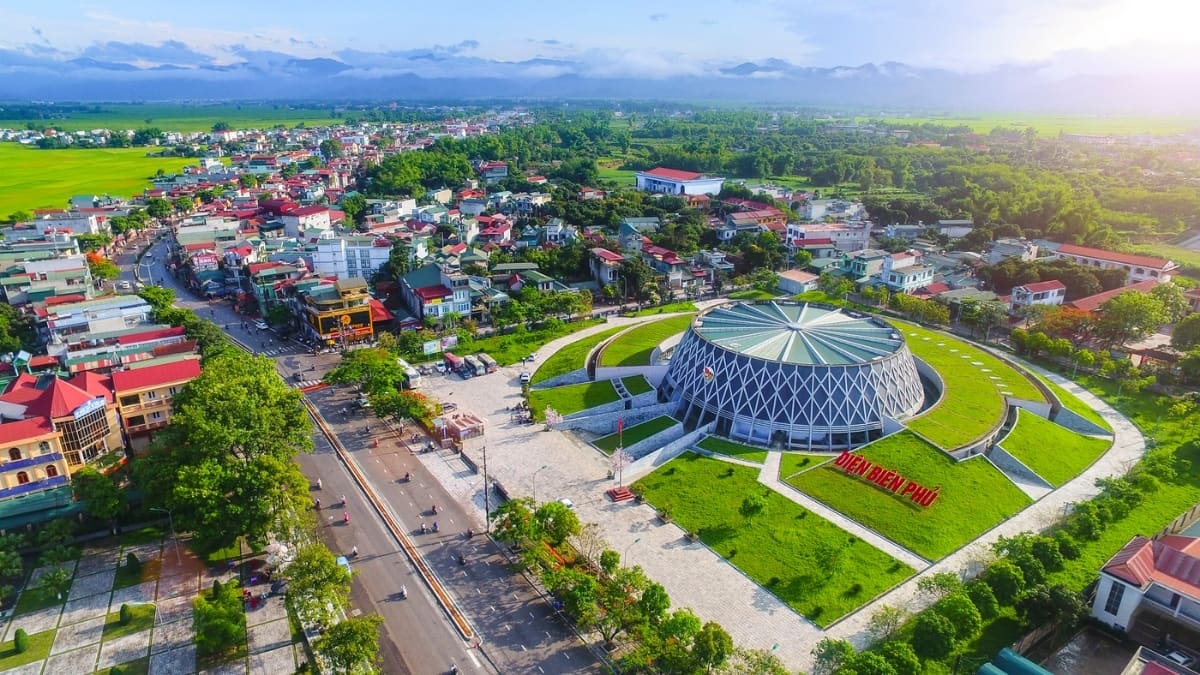 Điện Biên 2 Ngày 1 Đêm – Hành Trình Về Miền Lịch Sử